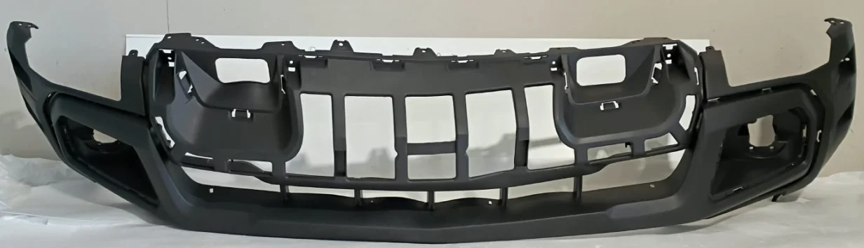 2021 - 2022 Chevrolet Colorado Front Bumper Cover (LT|WT|Z71 W TOW HOOK)
