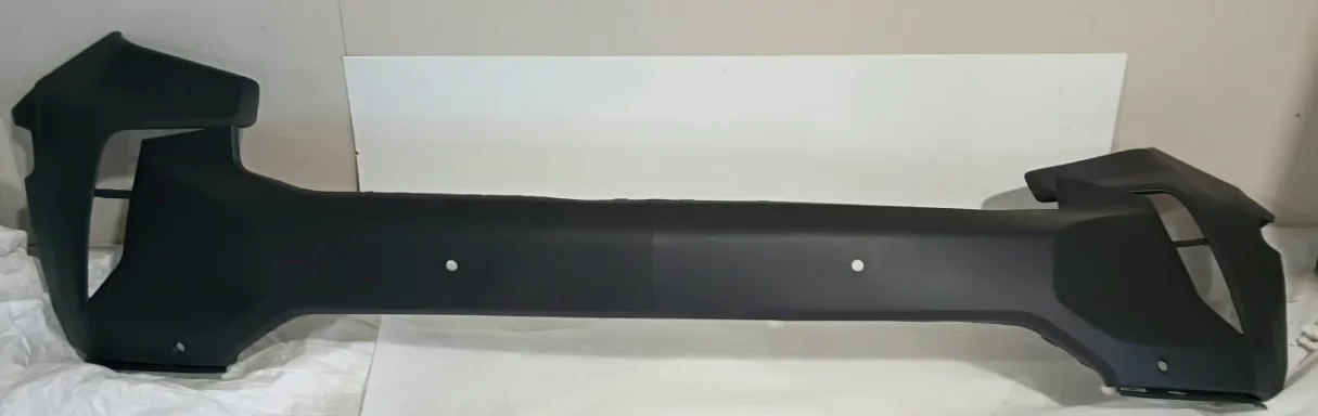 2021 - 2023 Chevrolet Tahoe/Suburban Front Bumper Cover w/ Parking Sensor Holes