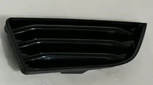 2022 - 2023 CHEVROLET Traverse Front Fog Light Cover BLACK Right-Side RH