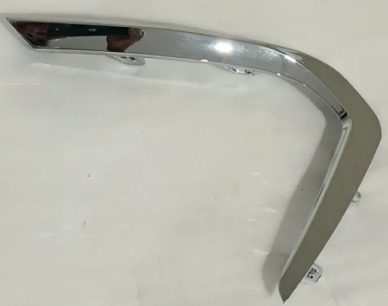 2020 - 2023 Hyundai Sonata Hybrid Front Bumper Outer Molding Right Side R