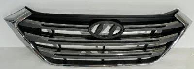 2016 - 2018 Hyundai Tucson Front Bumper Lower Grille Black & Chrome