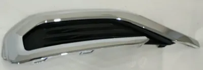 2017 - 2019 GMC Acadia Front Fog Lamp Opening Cover Left Driver Side LH
