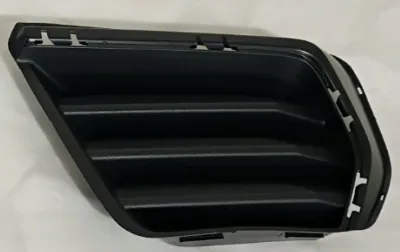 2021 - 2022 Chevrolet Colorado Fog Light Cover Black Drive Side LH