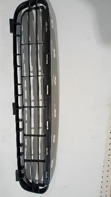 2007 - 2009 Toyota Camry FRONT BUMPER COVER GRILLE