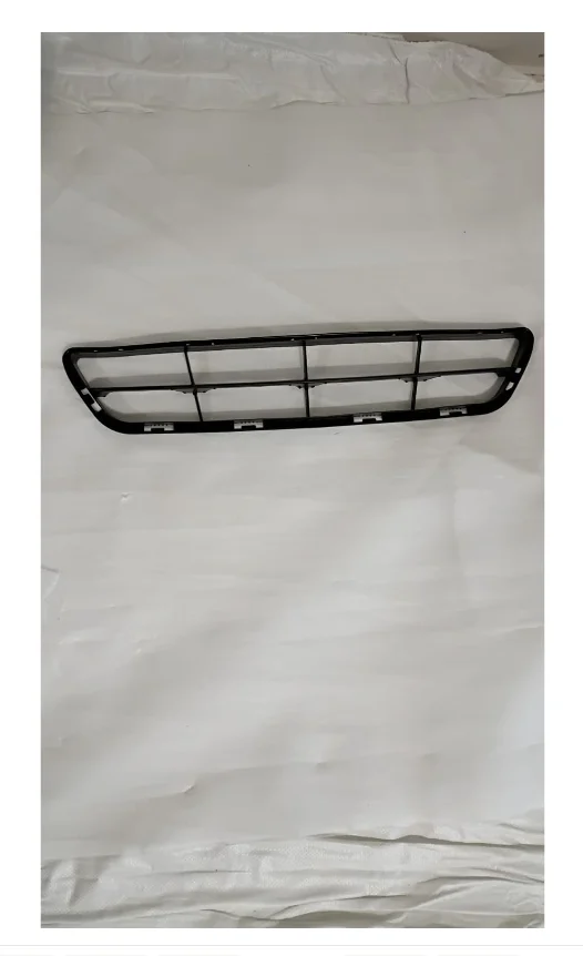 2016 - 2018 Nissan Altima Front Bumper Grille Black