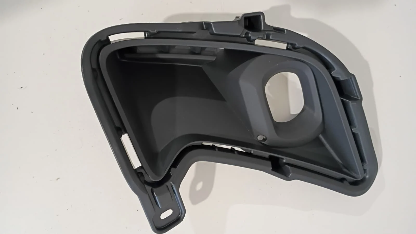 2023 - 2025 Toyota Grand Highlander Fog Lamp Case with Hole R
